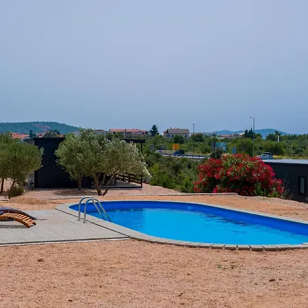 Holiday home Mobile Homes With 2 Shared Pools Pirovac